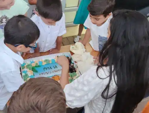 מתכון לעוגת שוקולד טבעונית לירון רופא